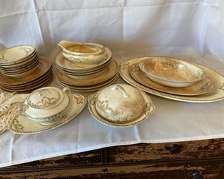 1915 Antique Stinthal China Set