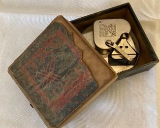 Antique Kriss Kross Stropper Hand Crank Razor Blade Sharpener