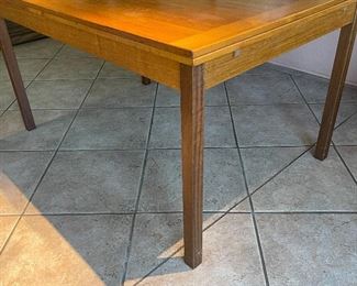 Mid-Century Dining Table ends pull out making  a long table