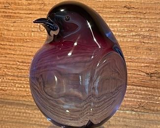 Murano Art Glass ~ Signed...Livio Seguso for Murano heavy glass penquin  13x12 cm...app 5"