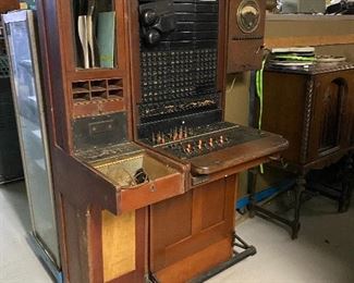 1912 Western Electric drop switchboard from Sylvester, TX Telephone Co. ...To Register and To Bid go to https://capitolsalesservices.hibid.com... 