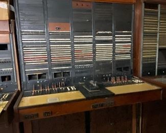 Western Electric # 14 Toll removed from Abilene, TX during the 1970s. It was in service from the 1930s up through the 1970s. (Photos by BC)