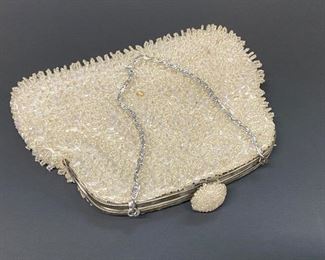 Vintage glass beaded clasp handbag    (Photos by BC of Capitol Sales Services ) ...To Register and To Bid go to https://capitolsalesservices.hibid.com..