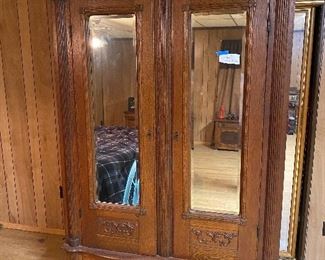 Antique oak wardrobe ...To Register and To Bid go to https://capitolsalesservices.hibid.com... 