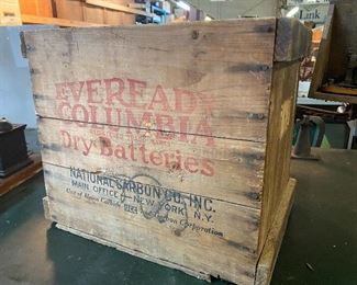 Old Eveready Columbia Dry Batteries wood shipping crate ...To Register and To Bid go to https://capitolsalesservices.hibid.com... 