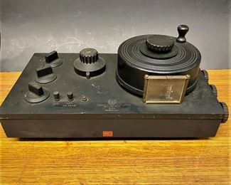 Leeds & Northrup Potentiometer K2..To Register and To Bid go to https://capitolsalesservices.hibid.com... 