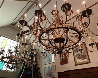 Chandeliers that were purchased in New York State  ...To Register and To Bid go to https://capitolsalesservices.hibid.com... 
