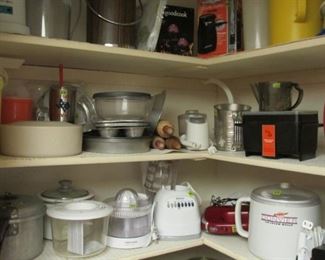 Many Vintage Kitchen Appliances