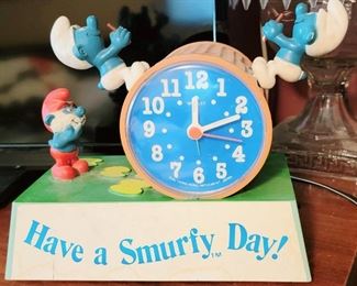 1980's Wind Up "Have a Smurfy Day" Smurfs Clock