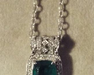 EmeraldPndnt