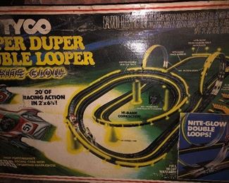 Super Duper Double Looper