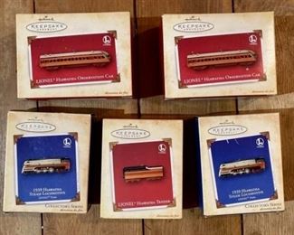 Vintage Hallmark Ornaments Mixed Lot - 5 pieces