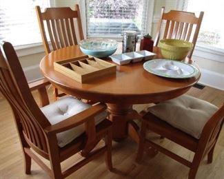 handcrafted maple pedestal table and chairs