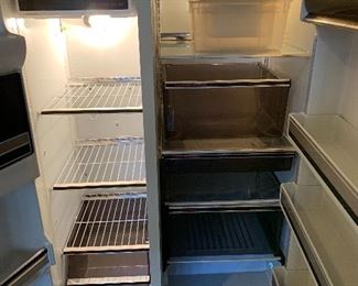 #43 GE side by side refrigerator . #TFX24R $100