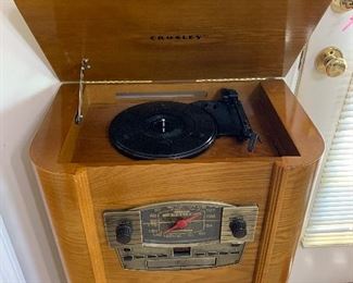#44 Crosley turntable console with CD player #CR44-CD 20"x13"x36" SOLD