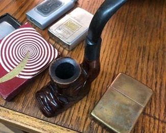 Small pipe / zippo lighters