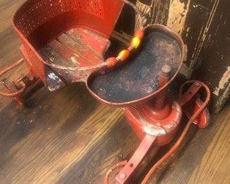 Metal baby or doll stroller 