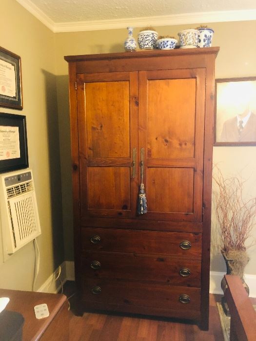 Southern Furniture NC Armoire 