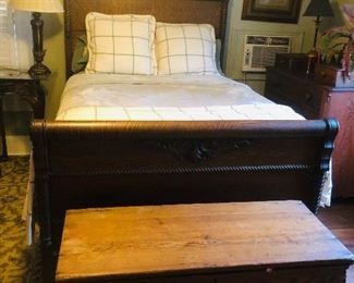 Full size antique oak high back bed and blanket chest