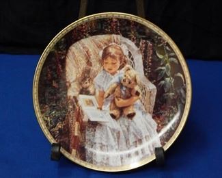 Collectors Plate Teddy Bear Tails