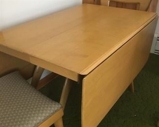 Heywood Wakefield Double-Drop Leaf Dining Table "Rare" Leg Design--BEEE YUTE A FULL!