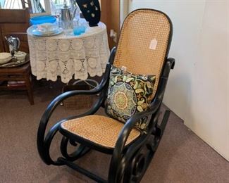 Bentwood rocking chair, black