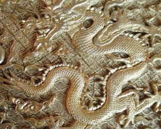 FABULOUS CHINESE LACQUER WARE DRAGON TRAY