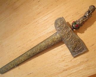 INDONESIAN KRIS SWORD WITH JEWELS