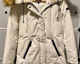 Item 259:  White Northface Women's Coat with Fur Trim Collar:  $125 