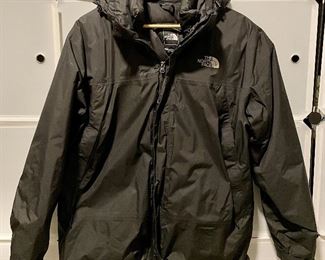 Item 261:  Men's North Face Jacket (size L):  $125