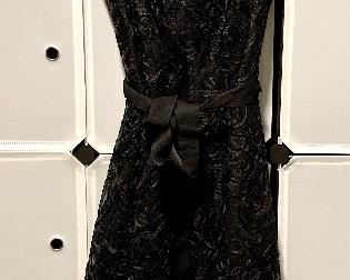 Item 264: Ricki Freeman by Teri Jon (size 12): $65