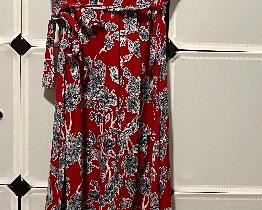 Item 268: Splendid Dress (size Large): $36