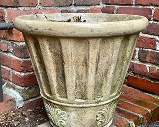 Item 319:  (2) Garden Urns - 16" x 14.5": $45 for pair - these are not concrete!
