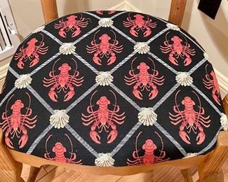 detail - lobsters!
