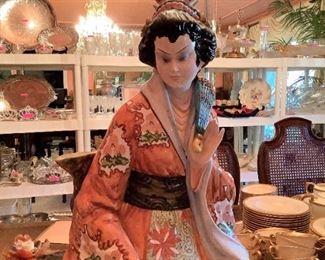 Capodimonte Benrose Geisha