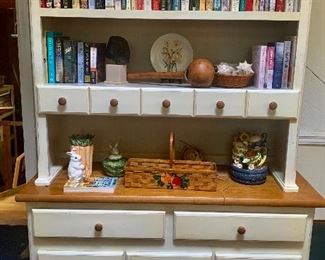Painted hutch with drawers and cabinet space