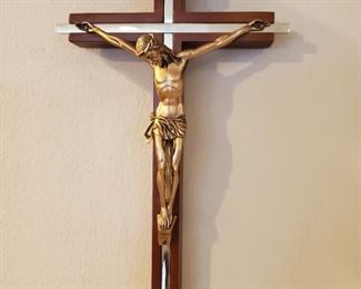 One of several crucifix & crosses.