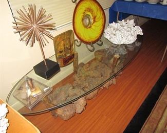 Hydro coffee table view from top to base