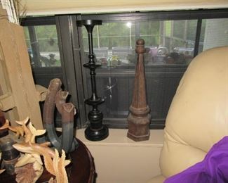 Hydro table background