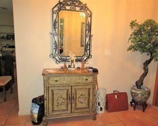 Hydro entry mirror and commode