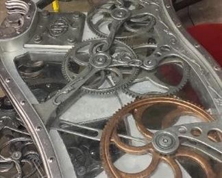 DALE MATHIS Executive Desk 