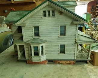 antique doll house