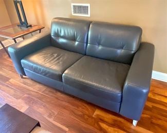 17-	Natuzzi Small sofa COLOR   70.5”W x 39”D x 34”H			$795