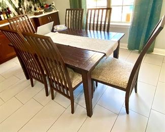 33-	Farmhouse Table Mac Kenzie Dow from Lexington, KY  5’L x 40”W x 30”H$695 -only 2 Norwalk chairs available for $350
