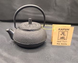 Kafuh - cast iron tea kettle