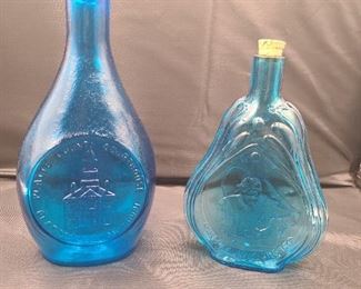 Vintage Wheaton turquoise glass bottles
▪︎Platte City Missoiri County Courthouse
▪︎Museum Editions