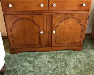 Another nice chest in excellent condition