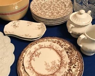 Nice Brown and white transfer ware.