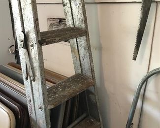 Nice metal ladder