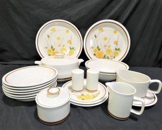 21 Piece Camelot "Spring Meadow" Serving
- Two 12.5" Serving Platter
- Two 9.5" Serving Bowls
- Covered Cassarole-8.25" x 4"
- Gravy Boat and Saucer
- Two Desert Plates 7.25"
- 6 Soup Bowls
- Creamer and Covered Sugar Bowl
- Salt and Pepper